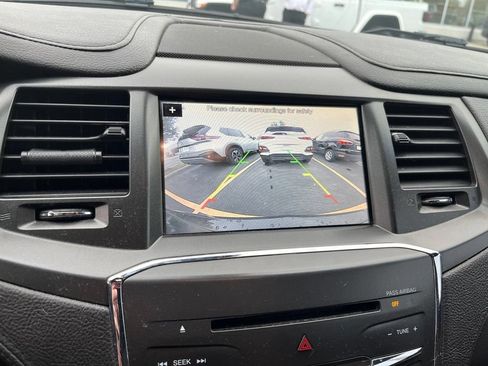 Used 2016 Lincoln MKS w/ Livery Package FWD image 10