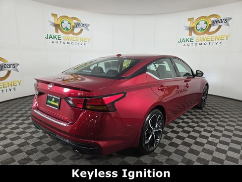 Used 2023 Nissan Altima 2.5 SR image 9