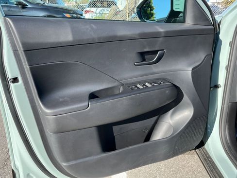 Used 2025 Hyundai Kona SEL image 20