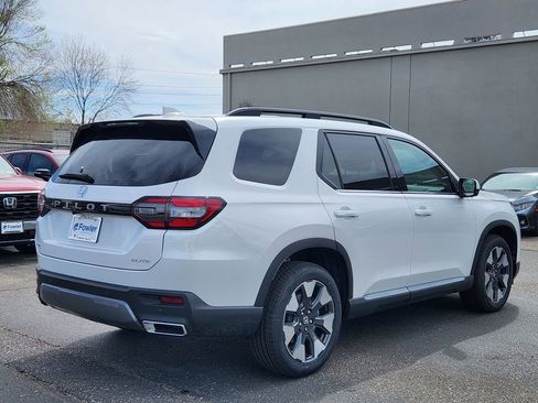 New 2026 Honda Pilot Elite image 7