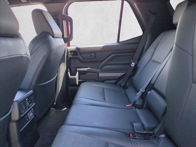 Certified 2025 Toyota 4Runner TRD Off-Road Premium AWD/4WD image 19