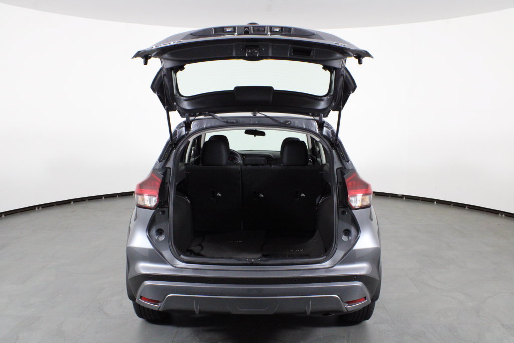 Certified 2023 Nissan Kicks SV FWD image 16