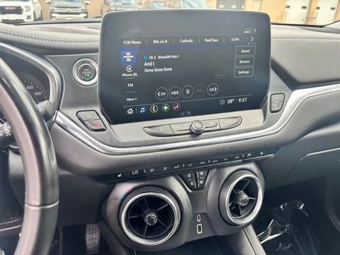 Certified 2023 Chevrolet Blazer LT AWD/4WD image 2