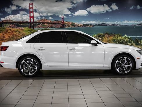 Used 2019 Audi A4 2.0T Premium image 5