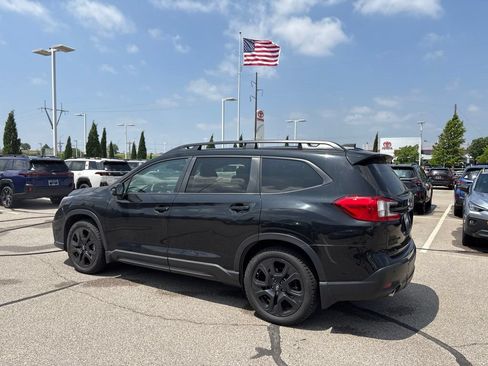 Used 2023 Subaru Ascent Onyx Edition Limited AWD/4WD image 6