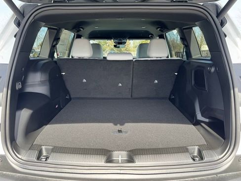 New 2026 Jeep Cherokee Limited image 30