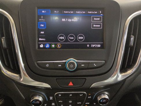 Used 2020 Chevrolet Equinox LT AWD/4WD image 25