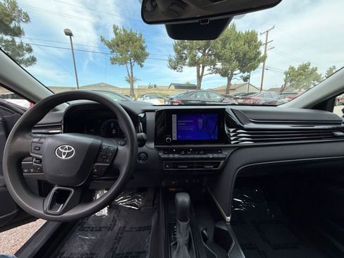 Used 2025 Toyota Camry LE FWD image 29