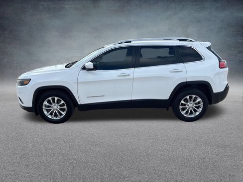 Used 2019 Jeep Cherokee Latitude w/ Popular Appearance Group FWD image 2