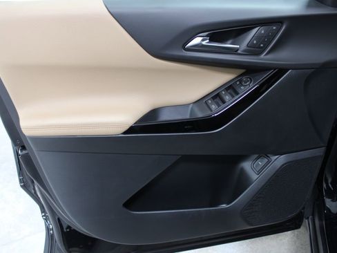 New 2026 Chevrolet Equinox ACTIV w/ Convenience Package III image 16