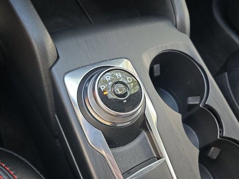 Used 2025 Ford Escape ST-Line image 11