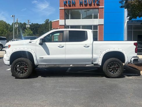 Used 2022 Chevrolet Silverado 1500 RST w/ All Star Edition Plus AWD/4WD image 2