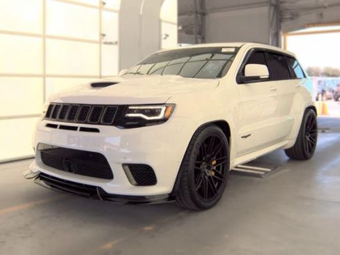 Used 2018 Jeep Grand Cherokee Trackhawk AWD/4WD image 1