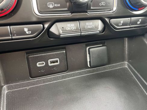 Used 2023 Chevrolet Tahoe RST AWD/4WD image 34