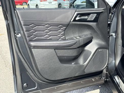 New 2026 Mitsubishi Outlander SEL FWD image 20