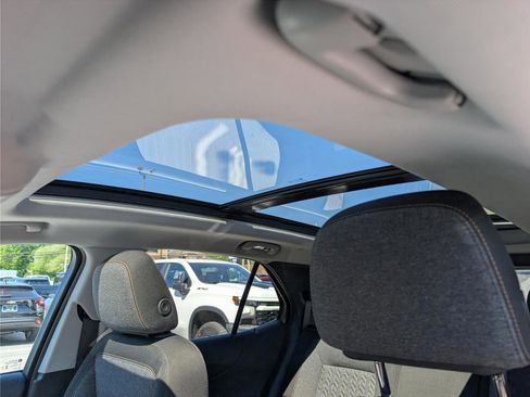Used 2024 Chevrolet Equinox LT AWD/4WD image 31