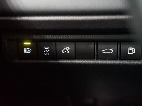 Certified 2025 Toyota Camry XSE image 25