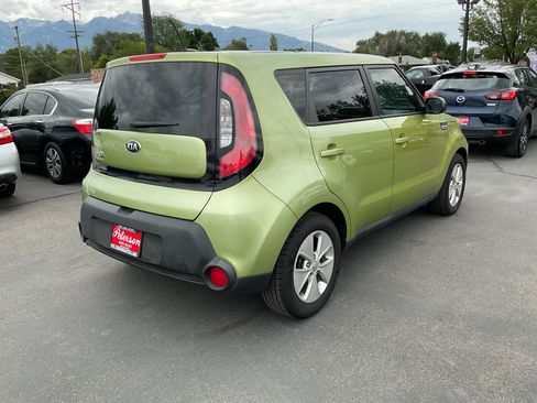 Used 2015 Kia Soul FWD image 6