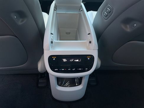 New 2026 Hyundai Ioniq 9 SEL w/ Tow & Go Package image 30