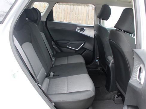 Used 2021 Kia Soul LX FWD image 31