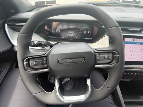 New 2026 Jeep Cherokee Limited AWD/4WD image 17