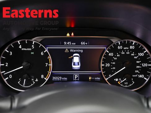 Used 2025 Nissan Altima 2.5 SV FWD image 18
