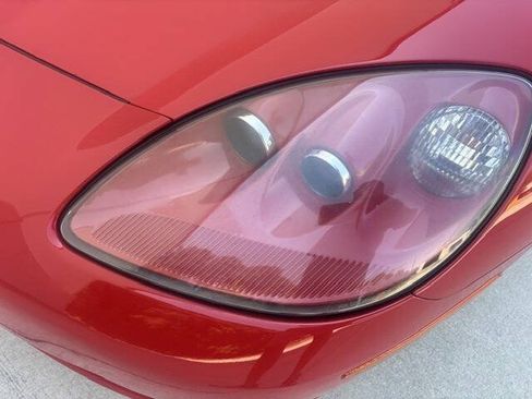 Used 2005 Chevrolet Corvette Convertible w/ Preferred Equipment Group RWD image 14