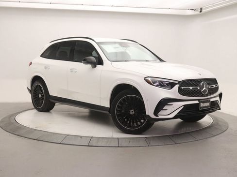 New 2026 Mercedes-Benz GLC 300 image 16