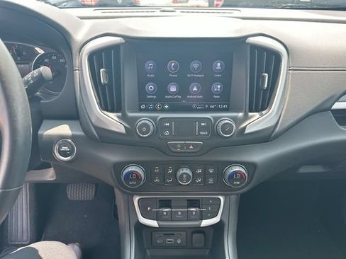 Used 2023 GMC Terrain SLT AWD/4WD image 16