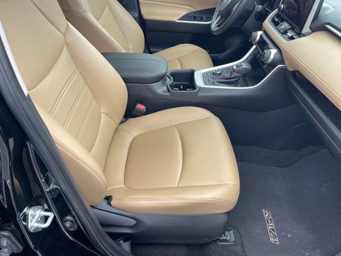 Used 2024 Toyota RAV4 XLE Premium image 18