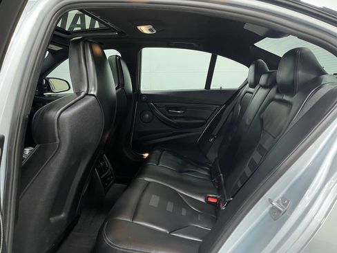 Used 2015 BMW M3 image 32