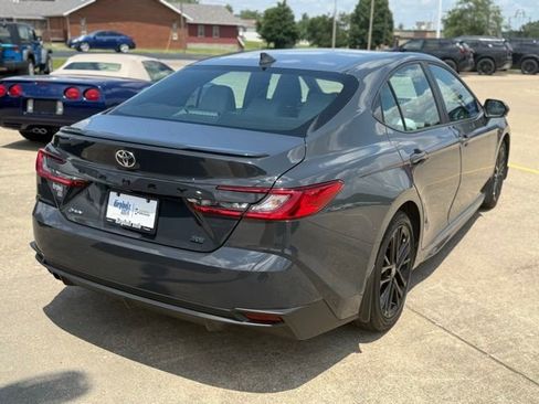 Used 2026 Toyota Camry SE w/ Multimedia Upgrade Package FWD image 6