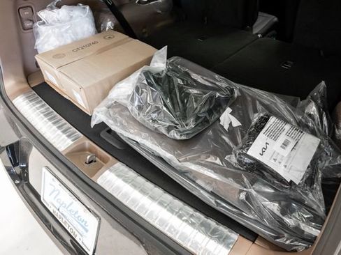 New 2026 Kia EV9 GT-Line image 39