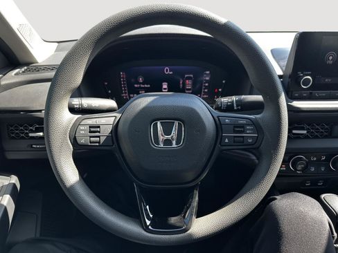 Certified 2023 Honda Accord EX image 10