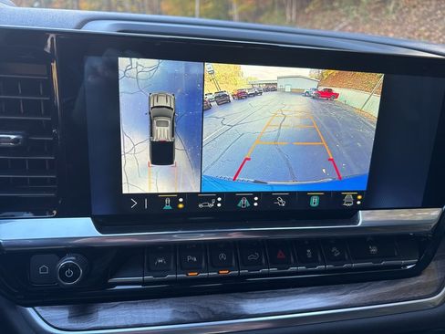 Certified 2023 Chevrolet Silverado 1500 LTZ w/ Technology Package image 22