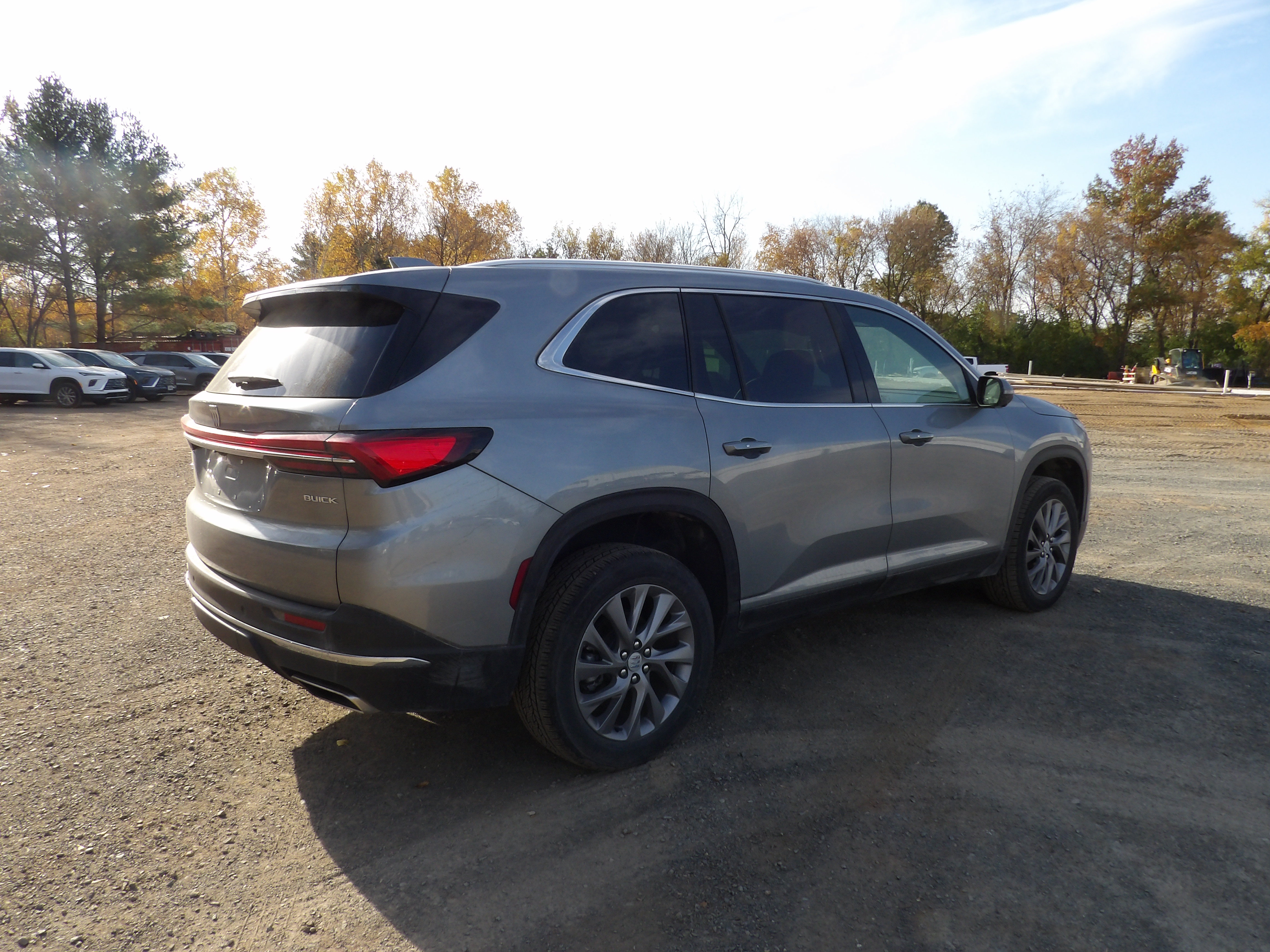 Used 2026 Buick Enclave Preferred AWD/4WD image 4