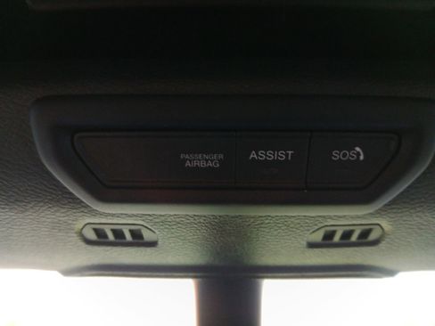 Certified 2023 Jeep Gladiator Overland image 44