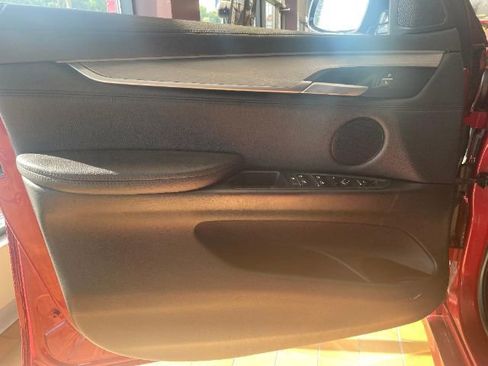 Used 2017 BMW X6 xDrive35i w/ M Sport Package image 15