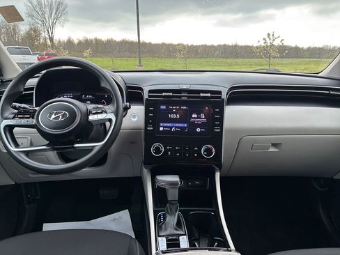 Used 2023 Hyundai Tucson SEL w/ Cargo Package AWD/4WD image 20