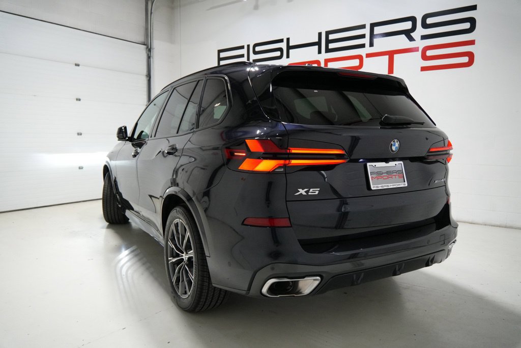 Used 2024 BMW X5 xDrive40i w/ M Sport Package AWD/4WD image 14
