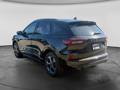 Used 2023 Ford Escape ST-Line AWD/4WD image 7