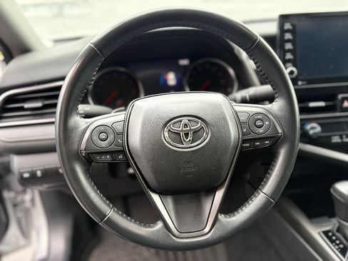 Used 2024 Toyota Camry XSE FWD image 12