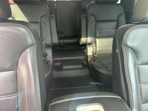 Used 2018 GMC Yukon Denali w/ Denali Ultimate Package image 23