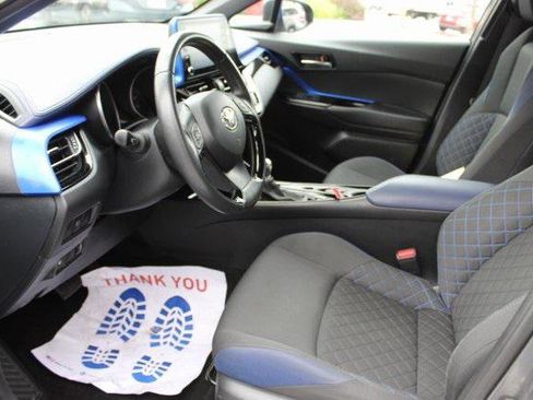 Certified 2021 Toyota C-HR XLE FWD image 7