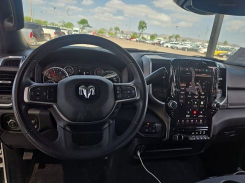 Used 2025 RAM 2500 Big Horn AWD/4WD image 10