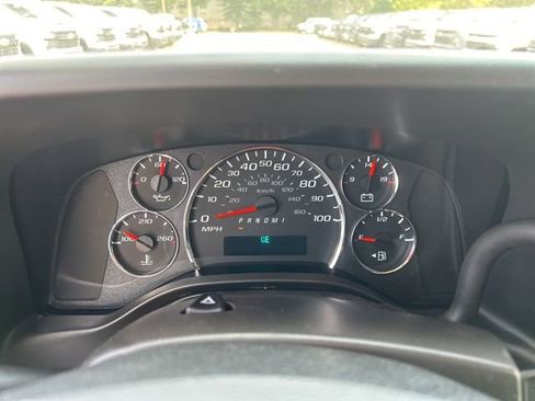 New 2025 Chevrolet Express 2500 image 18