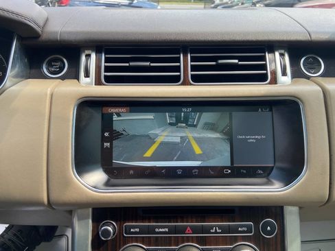 Used 2017 Land Rover Range Rover HSE AWD/4WD image 14