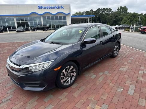 Used 2016 Honda Civic EX image 4