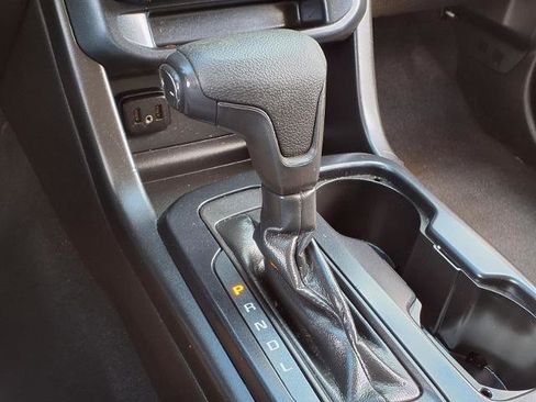 Used 2020 Chevrolet Colorado W/T image 13