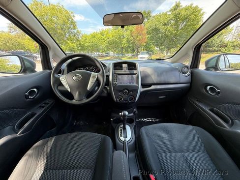 Used 2019 Nissan Versa Note SV FWD image 18